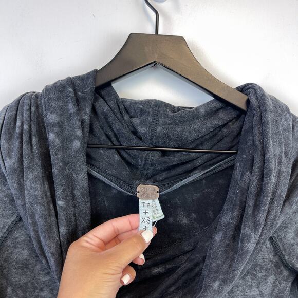 Free People XS Cowl Neck Raglan Tie Dye Long Sleeve Shirt Top Gray Black - Picture 4 of 9